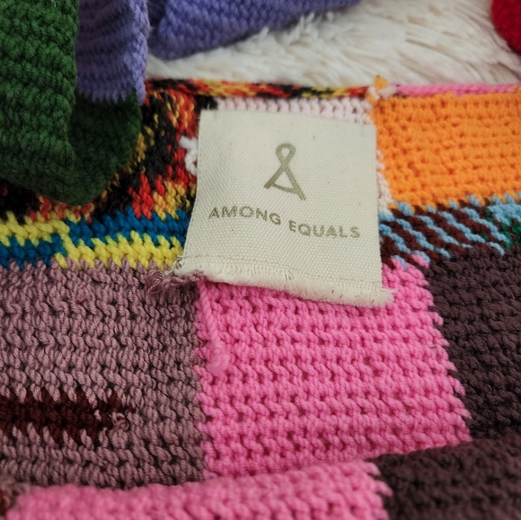 Among equals bag - Picture 6 of 8